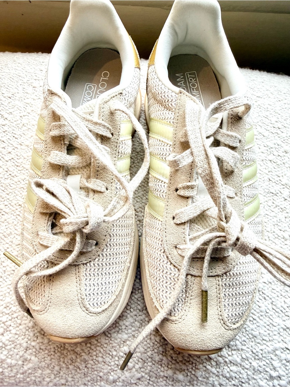 Brand New: adidas Women’s Run 70s 2.0 cloudfoam sneakers in matte gold/linen
